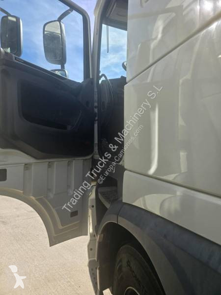Cabeza tractora DAF 530
