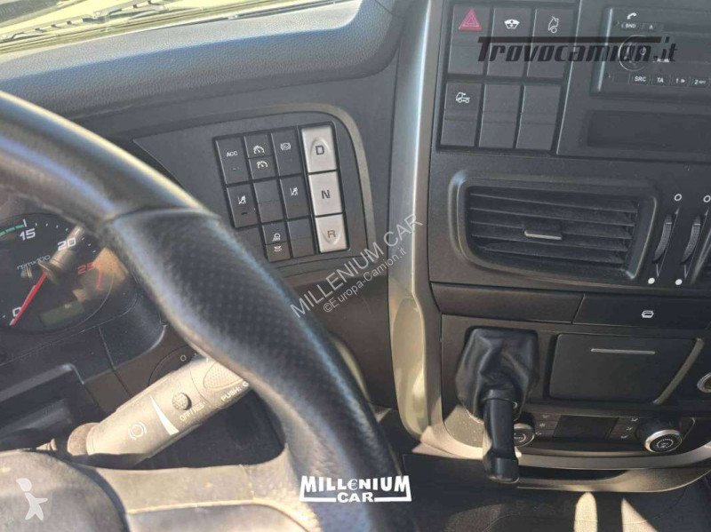 Cabeza tractora Iveco 480XP 2017 EURO 6 AUTOM...