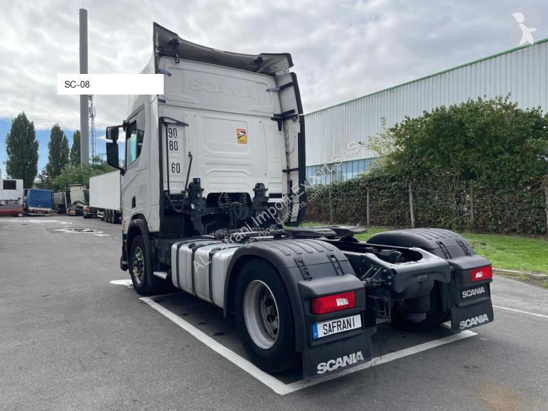 جرار Scania