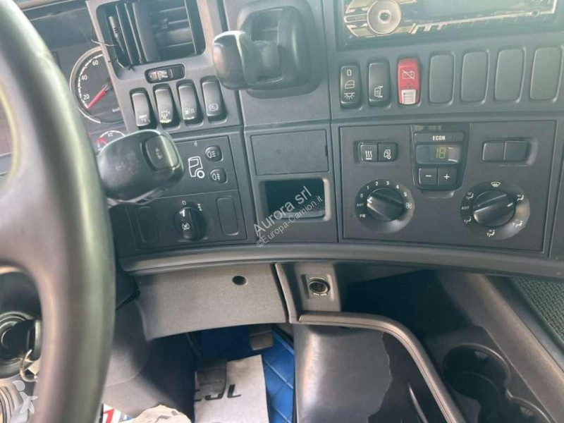 Влекач Scania 440 USATO TRATTORE CON RALLA