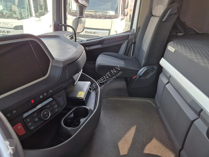 جرار DAF 480 FT NGD LOW DECK