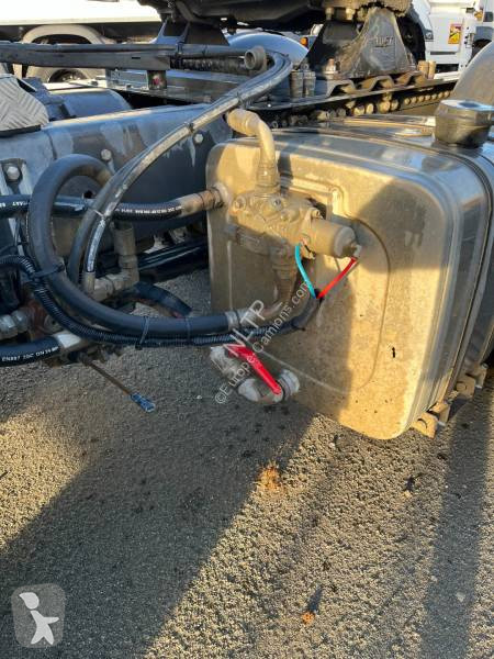 جرار Scania 450