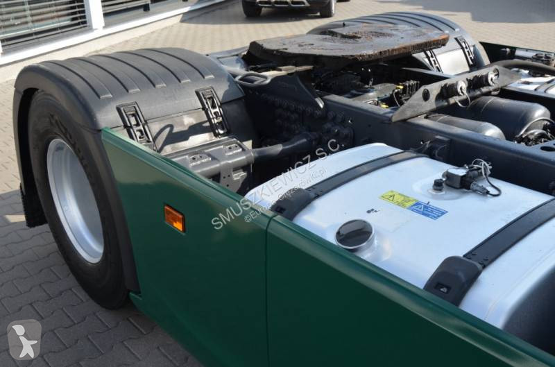 Cap tractor Scania 450