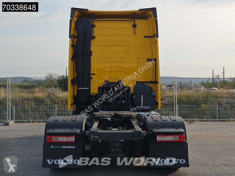 Traktor Volvo FH 460 4X2 Globe Mega 2x Tanks...