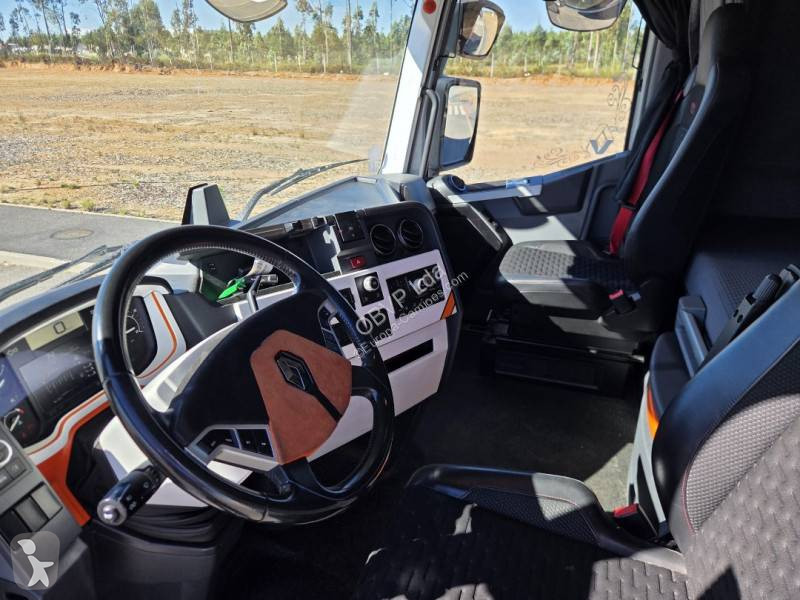 Renault THIGH 480 tractor unit