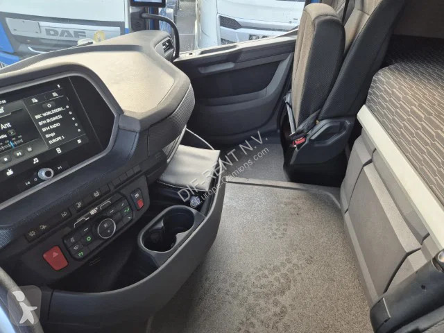 DAF 450 FT ADR tractor unit
