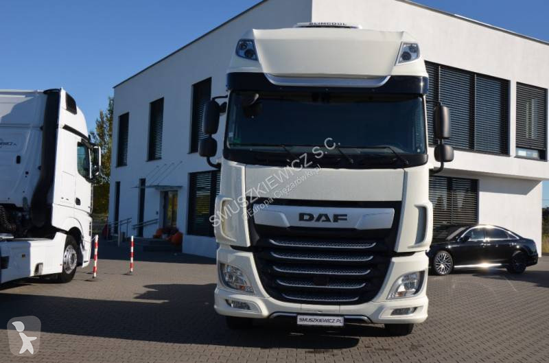 DAF 530 tractor unit