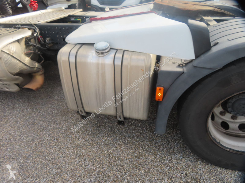 Iveco S-Way 490 Intarder FZ.7 tractor unit