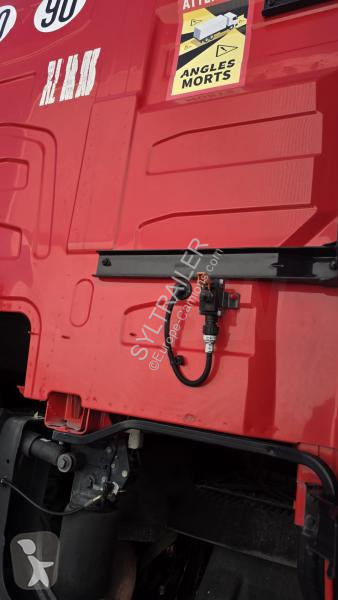 Traktor Volvo 460 – ADR CITERNE FH