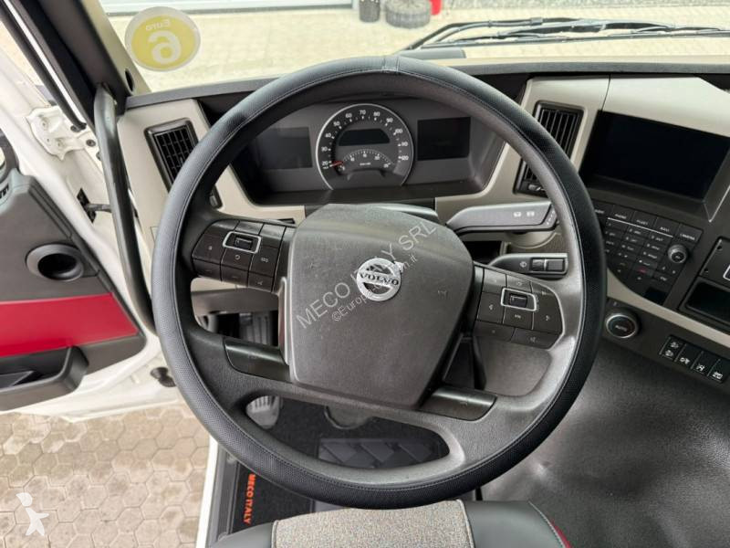 Volvo  tractor unit