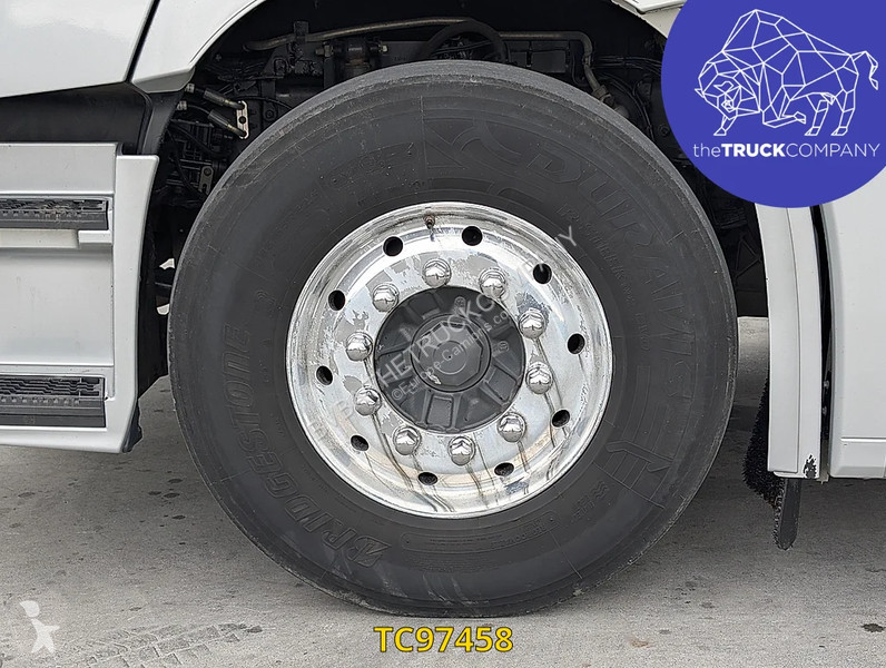 Traktor Renault T 520