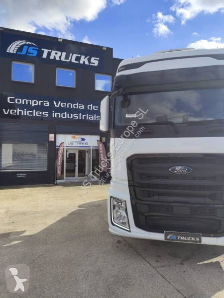 Ford 500 tractor unit