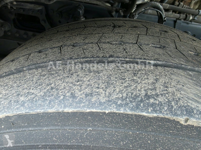 Mercedes 5 1843 GigaSpace LL...