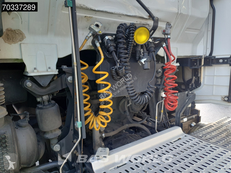 Iveco S-Way 460 S-Way 4X2 LNG! Retarder 2xTanks...