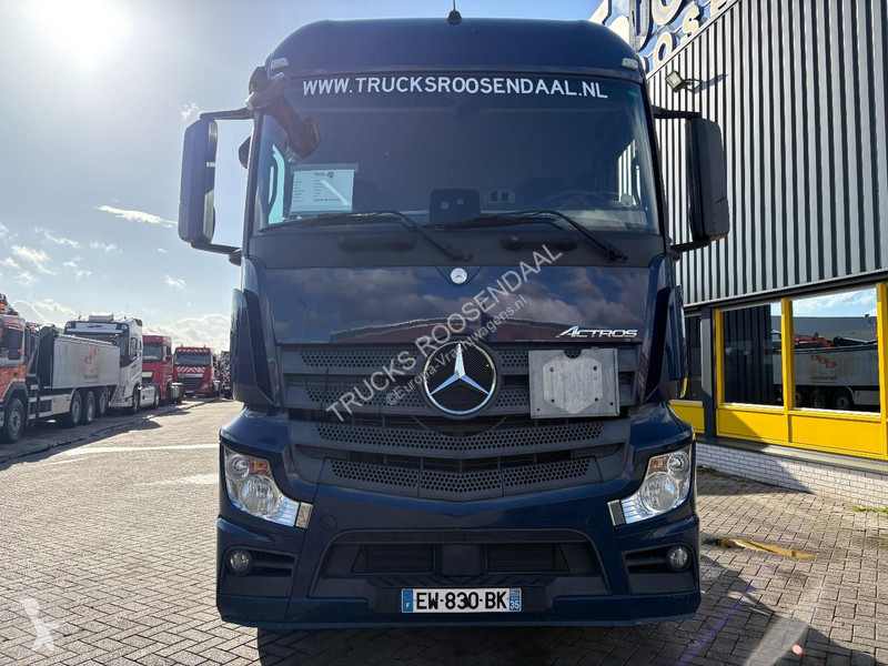 Mercedes 1846 + 9x in stock tractor unit