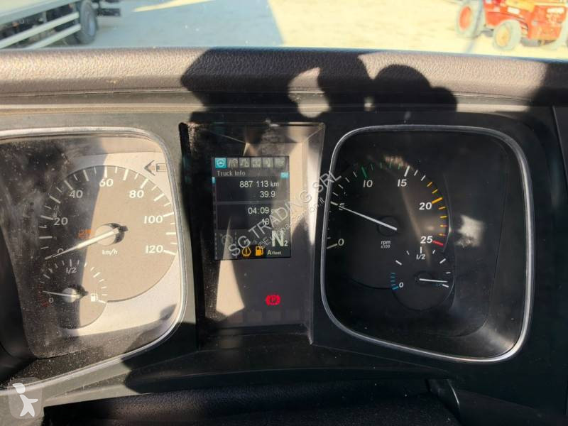 Mercedes 1845 tractor unit