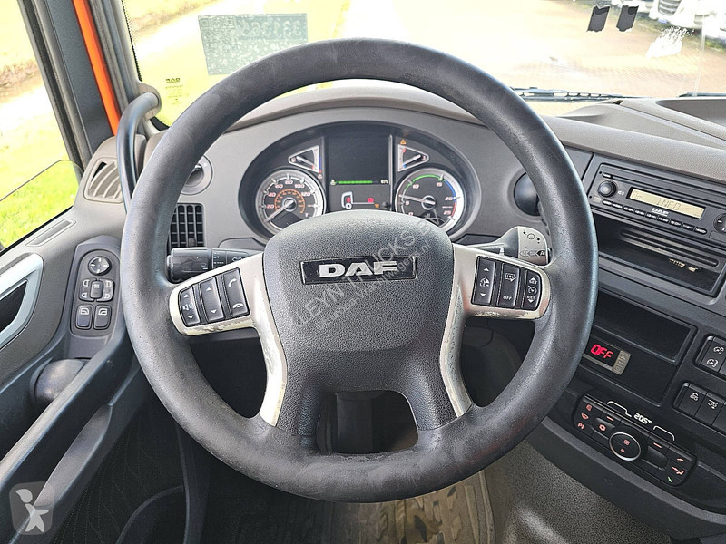 Tahač DAF 450