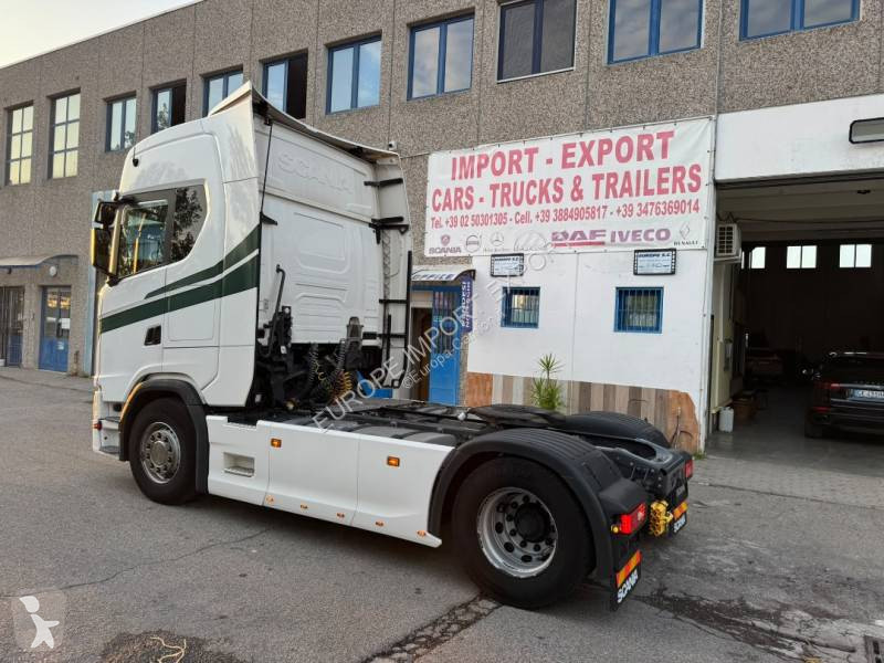 Tahač Scania 540