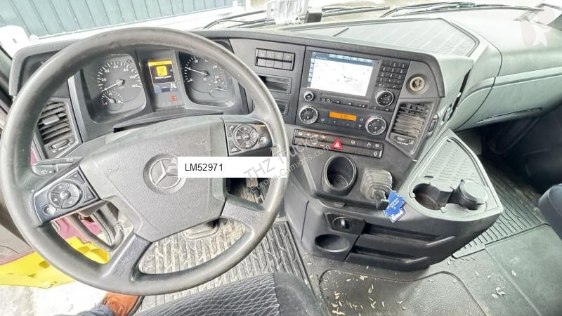 Mercedes 3358 tractor unit