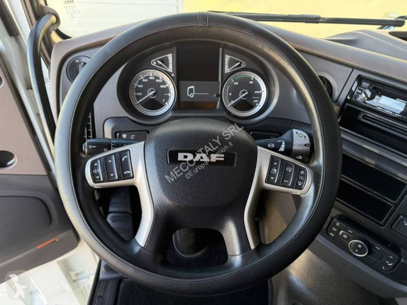 DAF 480 tractor unit