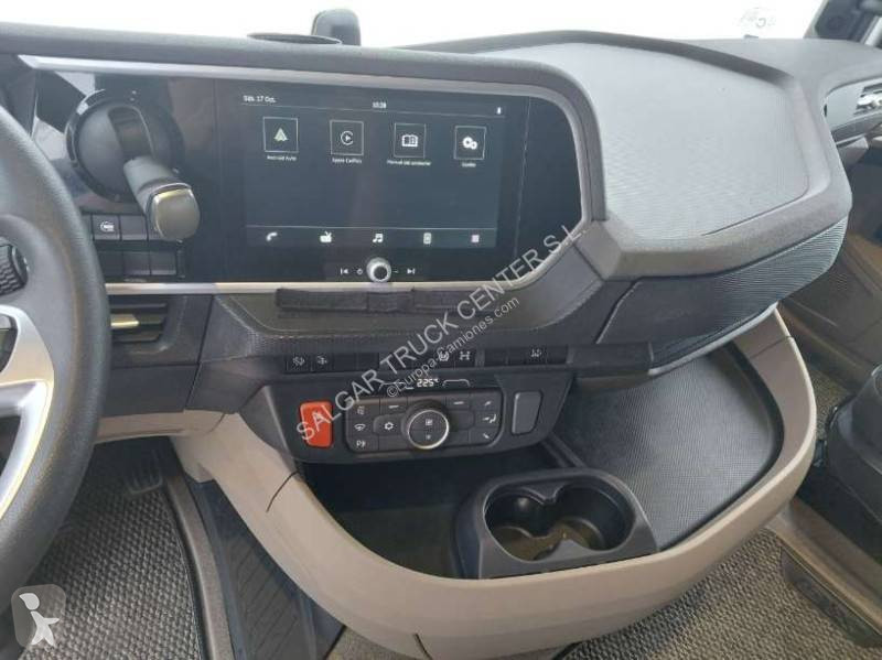 Traktor DAF 480 FT