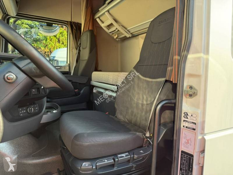 Traktor DAF 480