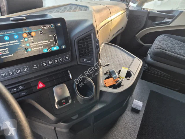 Traktor Mercedes F 1842