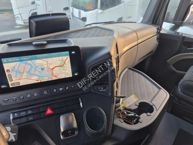 Tratores Mercedes F 1842