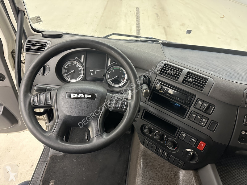 Traktor DAF 440