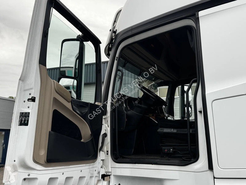 Tractor Mercedes 2553 6x2 Retarder Hydraulic...
