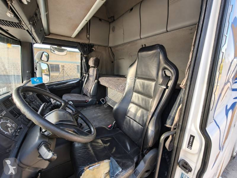 Cabeza tractora Scania 164L480