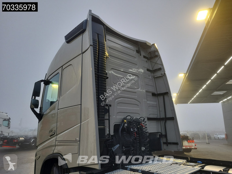 Cabeza tractora Volvo 500  4X2 XL Retarder 2x...