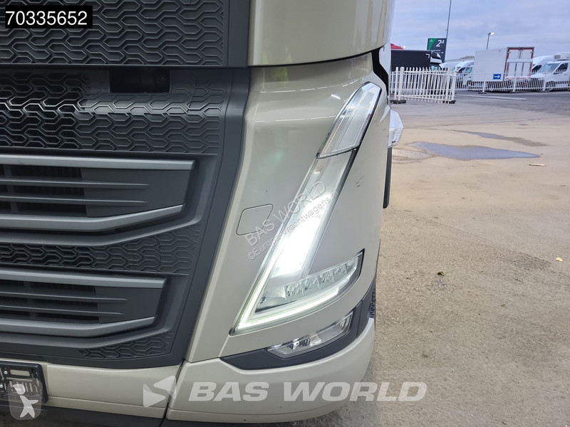 Cabeza tractora Volvo 500  4X2 XL Retarder 2x...