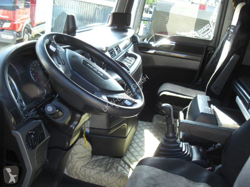 Tractor MAN FLS / HYDR/ MANUAL