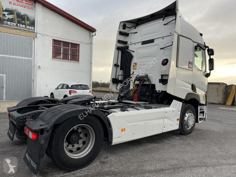 Traktor Renault