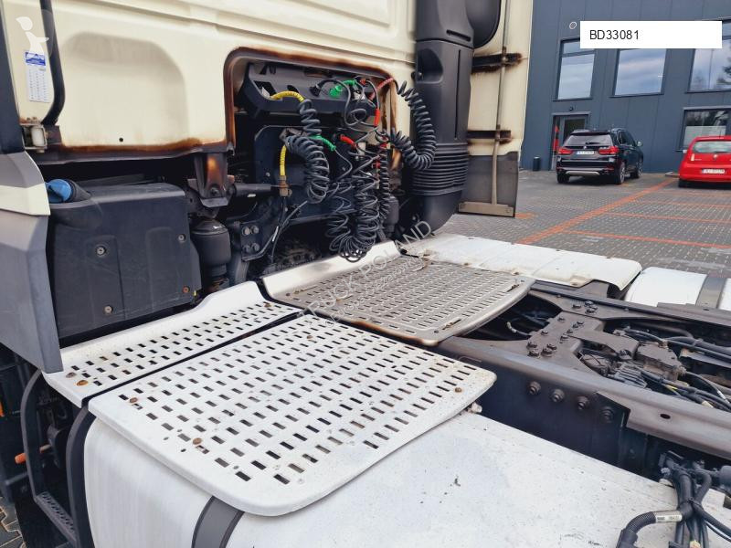 Tracteur DAF 460