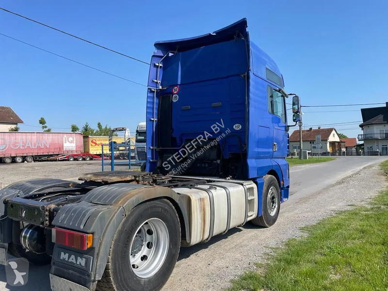 Traktor MAN , FOR PARTS ONLY , NO ENGINE AND...