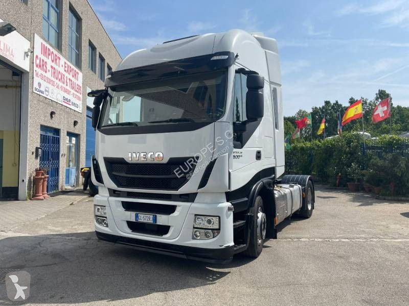 Traktor Iveco