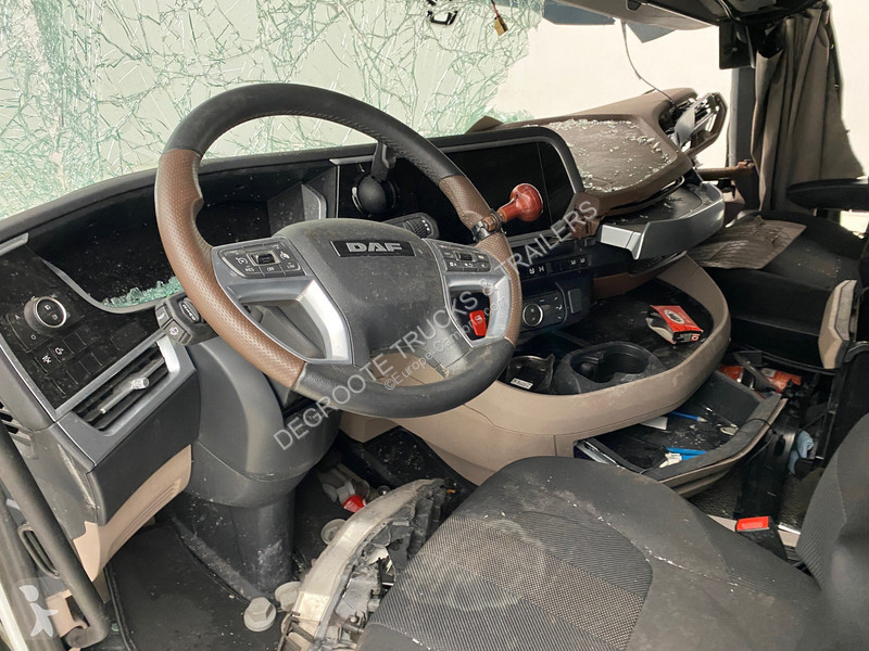 Traktor DAF + 480