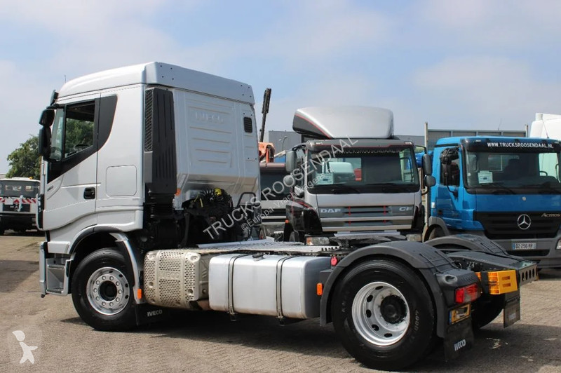 Trekker Iveco 460 + EURO 6 + 4 PIECES IN STOCK