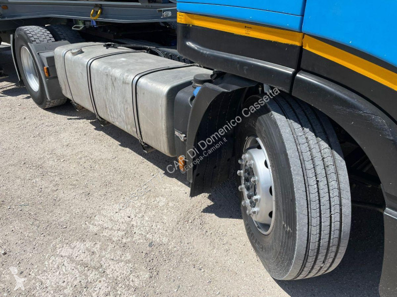 Tahač Iveco STRALIS 500 TRATTORE STRADALE EURO 5