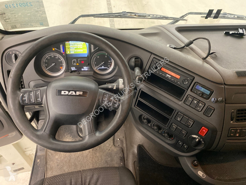 Tahač DAF Super Space Cab
