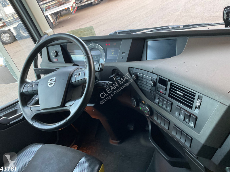 Tahač Volvo FH 16.750 8x4 Euro 6 HEAVY...