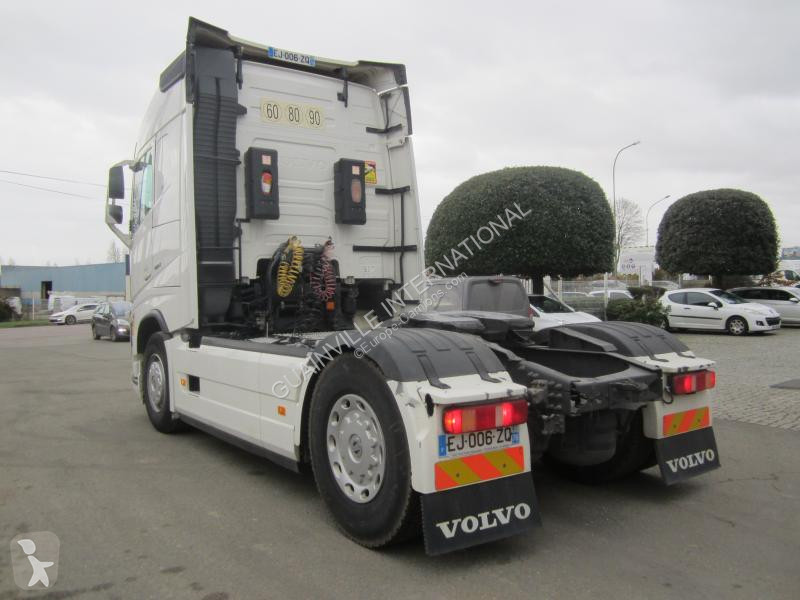 Tahač Volvo FH