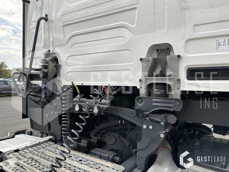 Traktor Scania 500