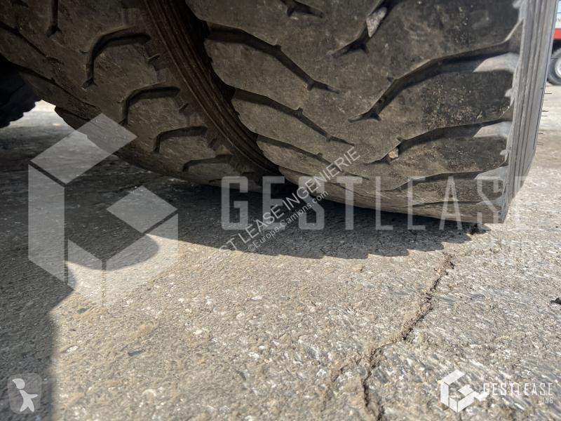 Tracteur MAN 18.680