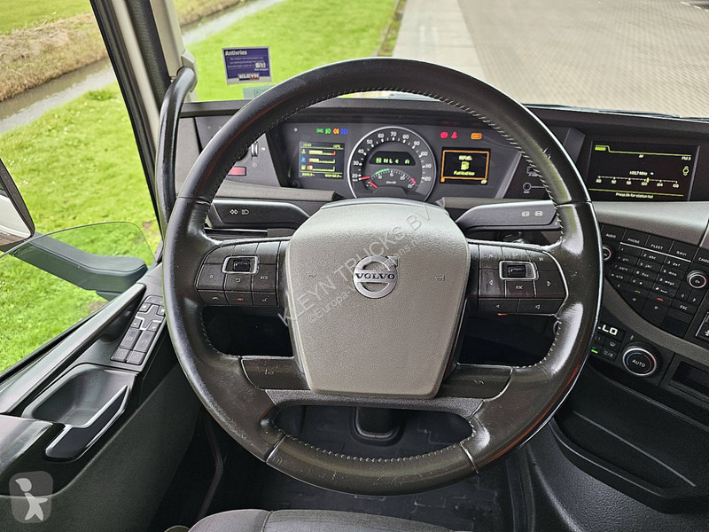 Traktor Volvo 500 XL MEGA X-LOW I-P-C