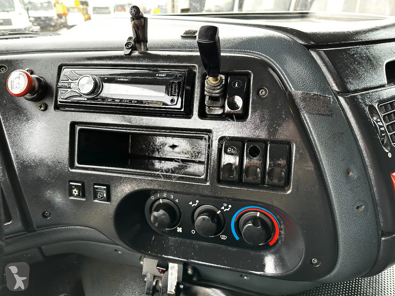Tracteur DAF 95380 4X2 Tractor-unit Spring/Air...