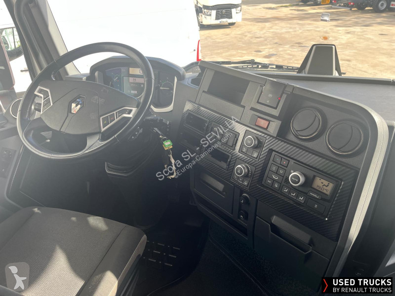 Traktor Renault