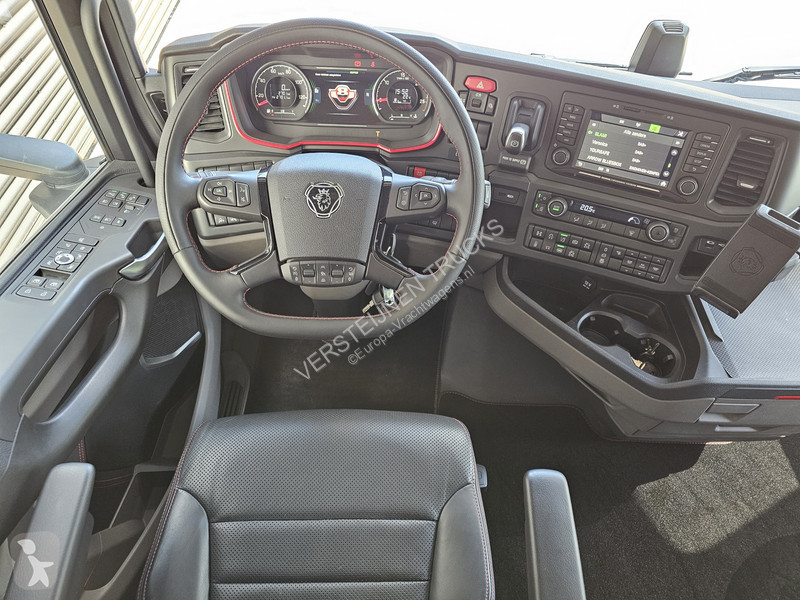 Trekker Scania T660 V8 6x4 TOREDO / HAUBER /...